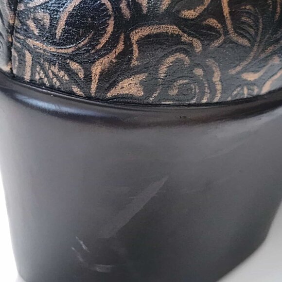 ALEGRIA 'Emma' gold/bronze and black floral embossed leather shoe size 8/Euro 38 - Picture 14 of 14